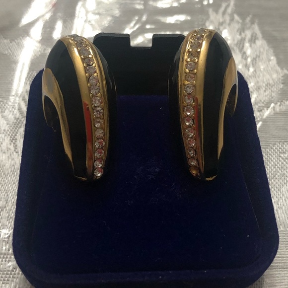 Christian Dior Gold/Onyx Clip on earrings - Picture 1 of 5